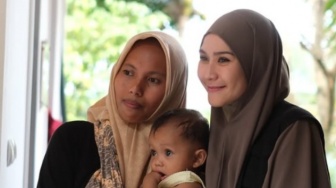 Terjun ke Lokasi Bencana Aceh, Zaskia Adya Mecca Ungkap Korban 5 Hari Kelaparan Tanpa Bantuan