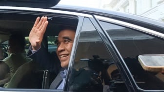 Banjir Sumatra Bawa Kayu Gelondongan, Ketua MPR Muzani: Sepertinya Hasil Tebangan Itu