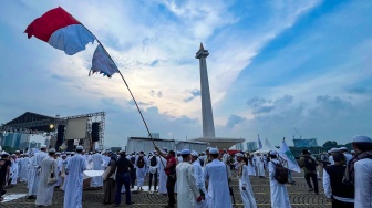 Suasana di Monas Jelang Reuni Akbar 212