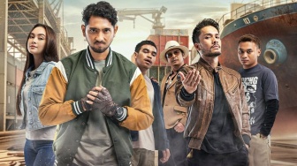 4 Pengorbanan Arya Saloka di Series Algojo, Rela Diet 14 Kg hingga Mata Berdarah