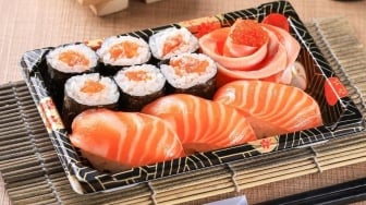 Alasan Orang Indonesia Begitu Jatuh Cinta pada Makanan Jepang