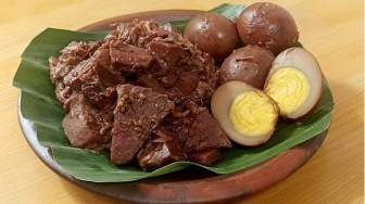 Menikmati Jogja Lewat Rasa dan Sejarah: Dari Kuliner Kampung hingga Meditasi Jiwa