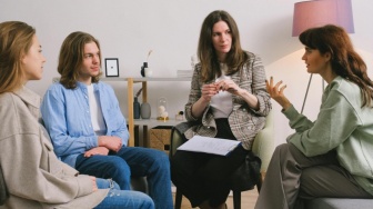 Safe Space: Mengapa Penting dan Bagaimana Kita Bisa Menjadi Ruang Aman