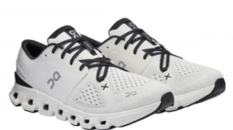 5 Sepatu On Cloud Terbaik untuk Lansia, Nyaman Dipakai Jalan Kaki Maupun Olahraga