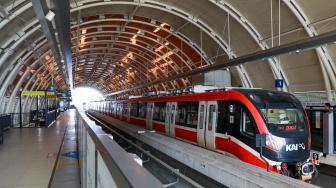 KAI Resmi Tambah Perjalanan LRT Jabodebek Jadi 430 Trip per Hari