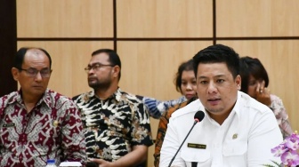 Bupati Samosir Keluarkan Surat Edaran Tidak Terima Bantuan dari TPL dan AFN