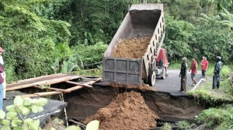 Mahyeldi Pastikan Semua Daerah Terdampak Bencana Sumbar Sudah Terakses, Penyaluran Bantuan Lancar!