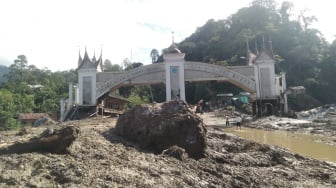 Banjir Bandang Padang Panjang, 40 Warga Masih Hilang