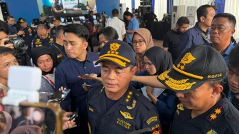 Bea Cukai Terancam Dibekukan Purbaya, Dirjen: Apa Mau Dirumahkan Makan Gaji Buta?