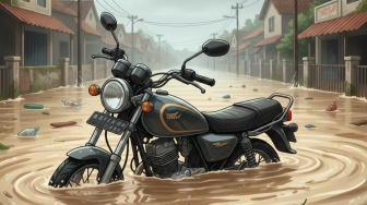Cara Menyelamatkan Motor yang Terendam Banjir agar Tidak Rusak Parah
