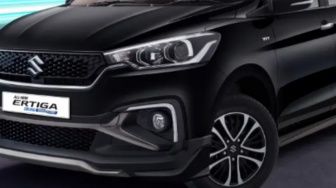 Suzuki Ertiga Bagusnya Pakai Ban Apa? Ini 5 Ban Mobil yang Stabil dan Awet untuk Jalan Aspal