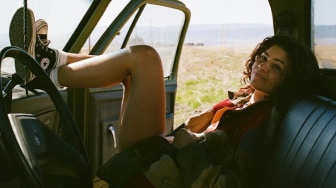 HBO Bagikan Poster Perdana Serial Euphoria Season 3, Tayang April 2026