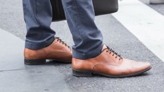 5 Rekomendasi Sepatu Pria Semi-formal yang Nyaman Dipakai Ngantor Seharian