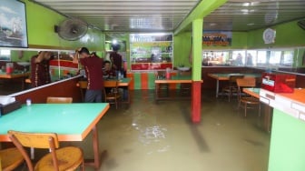 Banjir Tenjo Surut, Warga Ciomas Mulai Kembali ke Rumah dan Beraktivitas