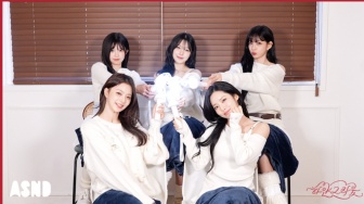 White Memories oleh fromis_9: Kenang Momen Musim Dingin yang Hangatkan Hati