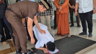 Kisah Haru Pedagang Ayam Ciseeng, Bebas Penjara Berkat Restorative Justice