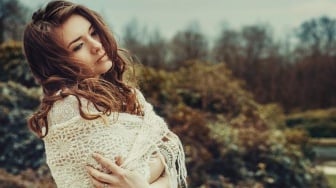 Perempuan Hebat, Masyarakat Panik: Drama Abadi Norma Gender