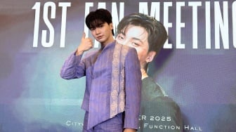 Perdana ke Jakarta, Pond Ponlawit Bicara Karier, Pameran Perdana, dan Rahasia Work-Life Balance