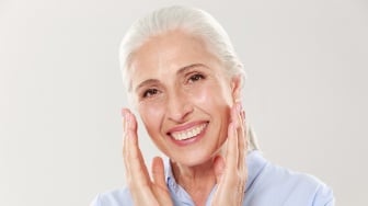 6 Sabun Cuci Muka dengan Kolagen agar Kulit Tetap Kenyal dan Awet Muda