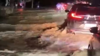 Jalan Lintas Pidie Jaya - Bireuen Aceh Kembali Lumpuh Diterjang Banjir Minggu Dini Hari