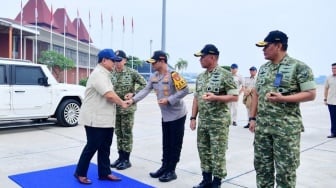 Prabowo Berangkat Menuju Aceh Pagi Ini: Kita Buktikan Reaksi Pemerintah Cepat