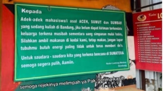 Warung di Bandung Gratiskan Mahasiswa yang Keluarganya Jadi Korban Banjir, Kalimatnya Bikin Terharu