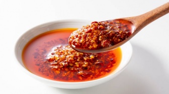 3 Resep Chili Oil Anti Gagal untuk Malam Tahun Baru, Pesta Bakaran Makin Seru