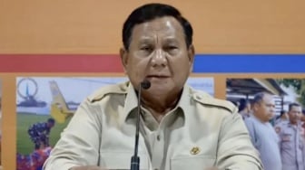 Prabowo Minta Bupati Aceh Selatan Dicopot Karena Umroh saat Bencana, Ini Mekanismenya