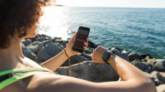 5 Rekomendasi Jam Tangan Wanita Anti Air yang Stylish dan Tahan Lama