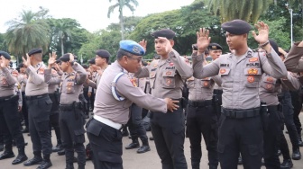 Tanpa Senjata Api, Ribuan Personel Gabungan Amankan Aksi Unjuk Rasa Apdesi di Istana
