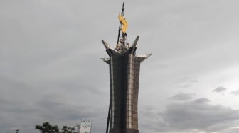 Wajah Baru Simpang Sentul! Tugu Pancakarsa Kini Bermahkota Kujang Raksasa Setinggi 14 Meter