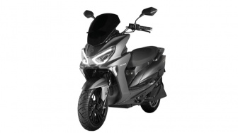 5 Motor Listrik Terbaik yang Bandel untuk Touring Libur Akhir Tahun