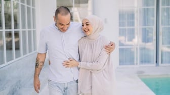 Bukan Cuma Pelukan Erat, Richa Novisha Ungkap Penglihatan Mengerikan sebelum Gary Iskak Meninggal