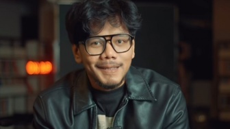 Diduga Disindir Anggota DPR soal Donasi, Ferry Irwandi Malah Kasih Jawaban Begini