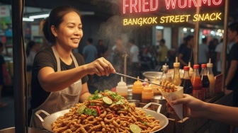 Sederet Street Food Khas Thailand, dari Tod Mun Pla hingga Cacing Goreng