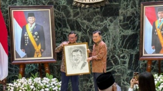 JK Hingga Jurnalis Korban Pengeroyokan Terima Anugerah Dewan Pers 2025