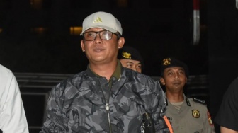 KPK Tangkap Lima Orang Terkait OTT Bupati Lampung Tengah, Begini Awal Kejadiannya
