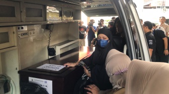 Polri Serahkan Jenazah Korban Kebakaran Terra Drone Kemayoran, Pastikan Tanpa Biaya