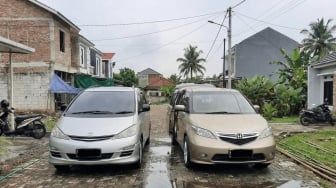 10 Mobil Bekas Alternatif Alphard di Bawah 100 Juta, MPV Mewah Gak Perlu Kredit