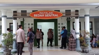 Kronologi Anggota Polres Lumajang Dibacok Celurit Maling Motor, Perut Robek hingga Dirawat Intensif