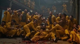 Joko Anwar Rilis First Look Film Horor Komedi Terbarunya, Ghost in the Cell