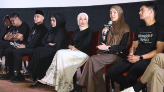 Syuting Bareng Pasangan Nyata: Rahasia Kedalaman Emosi Film 'Mengejar Restu' yang Bikin Mewek!