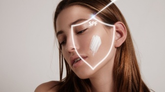 7 Sunscreen Anti Aging untuk Ibu Rumah Tangga agar Wajah Awet Muda