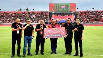 Suporter dan Panitia Soekarno Cup 2025 Bersatu, Donasi Ratusan Juta untuk Korban Bencana Sumatera