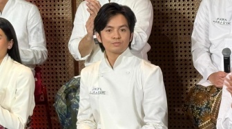 Cerita Perjuangan Angga Yunanda Perankan Sosok Perasuk di Film Terbaru