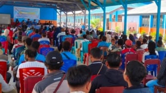 Kebahagiaan Orangtua Siswa SMK di Nabire Berkat Program Pendidikan Gratis