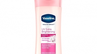 Wajib Coba! 5 Body Lotion Terbaik untuk Kulit Cerah Remaja, Harga Mulai Rp10 Ribuan