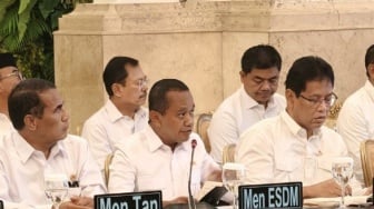 Bahlil Lapor ke Prabowo Soal Energi Pasca-Bencana: Insyaallah Aman Bapak