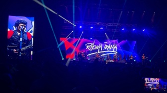 Selebrasi 55 Tahun Soneta Group, Rhoma Irama Gaet Yuni Shara hingga Armand Maulana di Konser