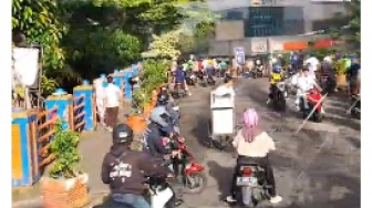 Imbas Kebakaran di Pasar Induk, Empat Rute TransJakarta Terdampak